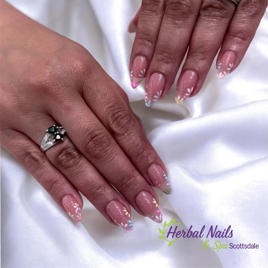 Herbal Nails & Spa at Lincoln- Scottsdale Marketplace